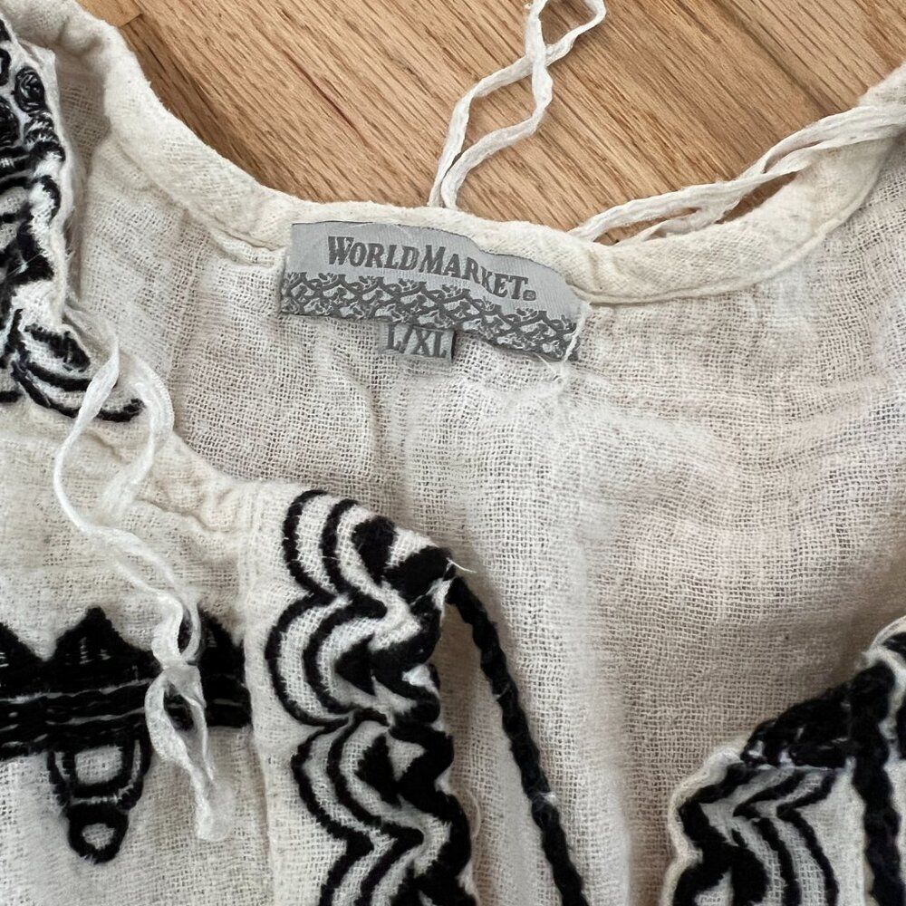 World Market Gauzy Bohemian white Embroidered dolman Sleeve‎ Flowy Womens XL - Picture 4 of 6